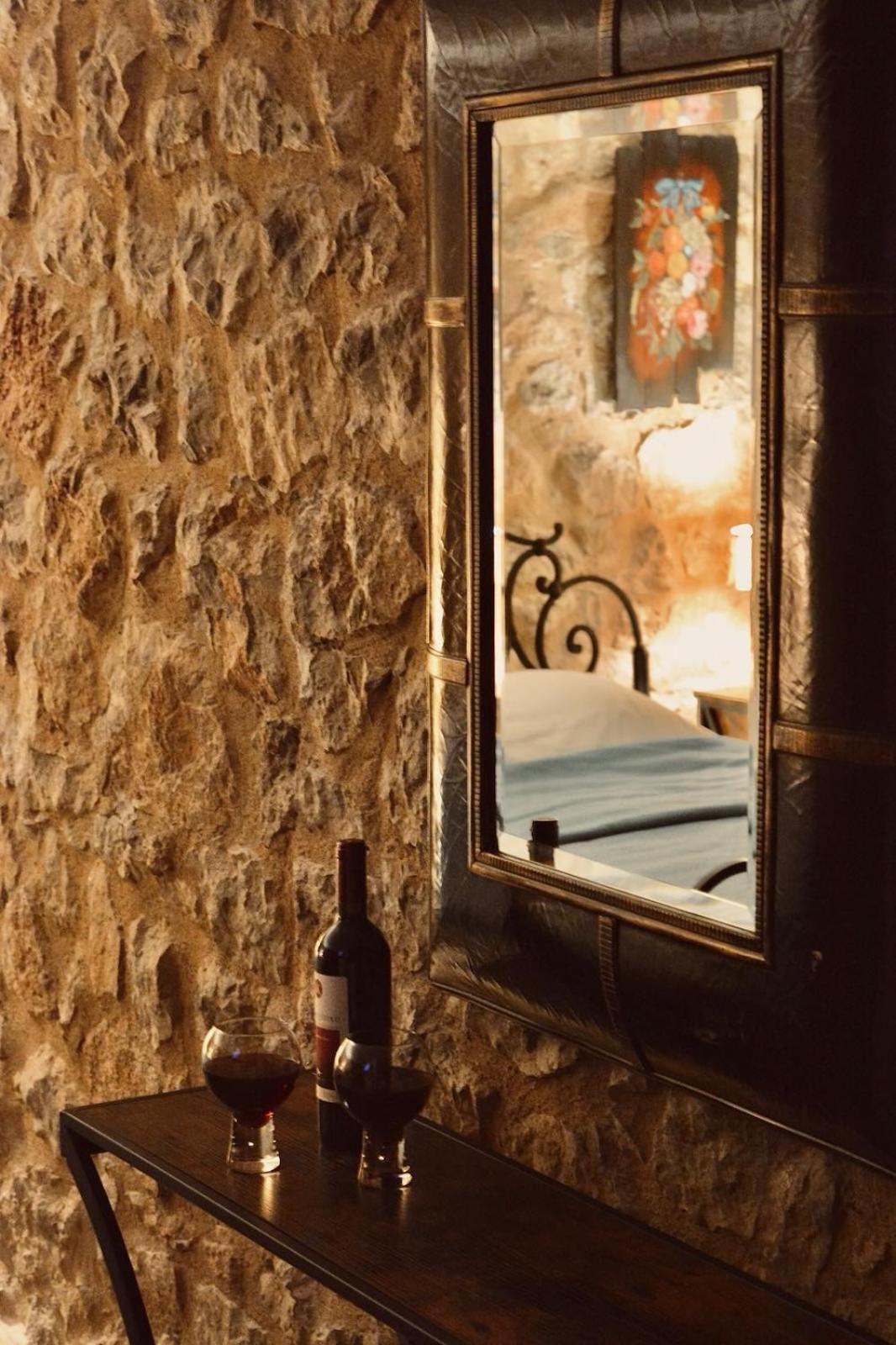 Alexandros Guesthouse أراخوفا المظهر الخارجي الصورة