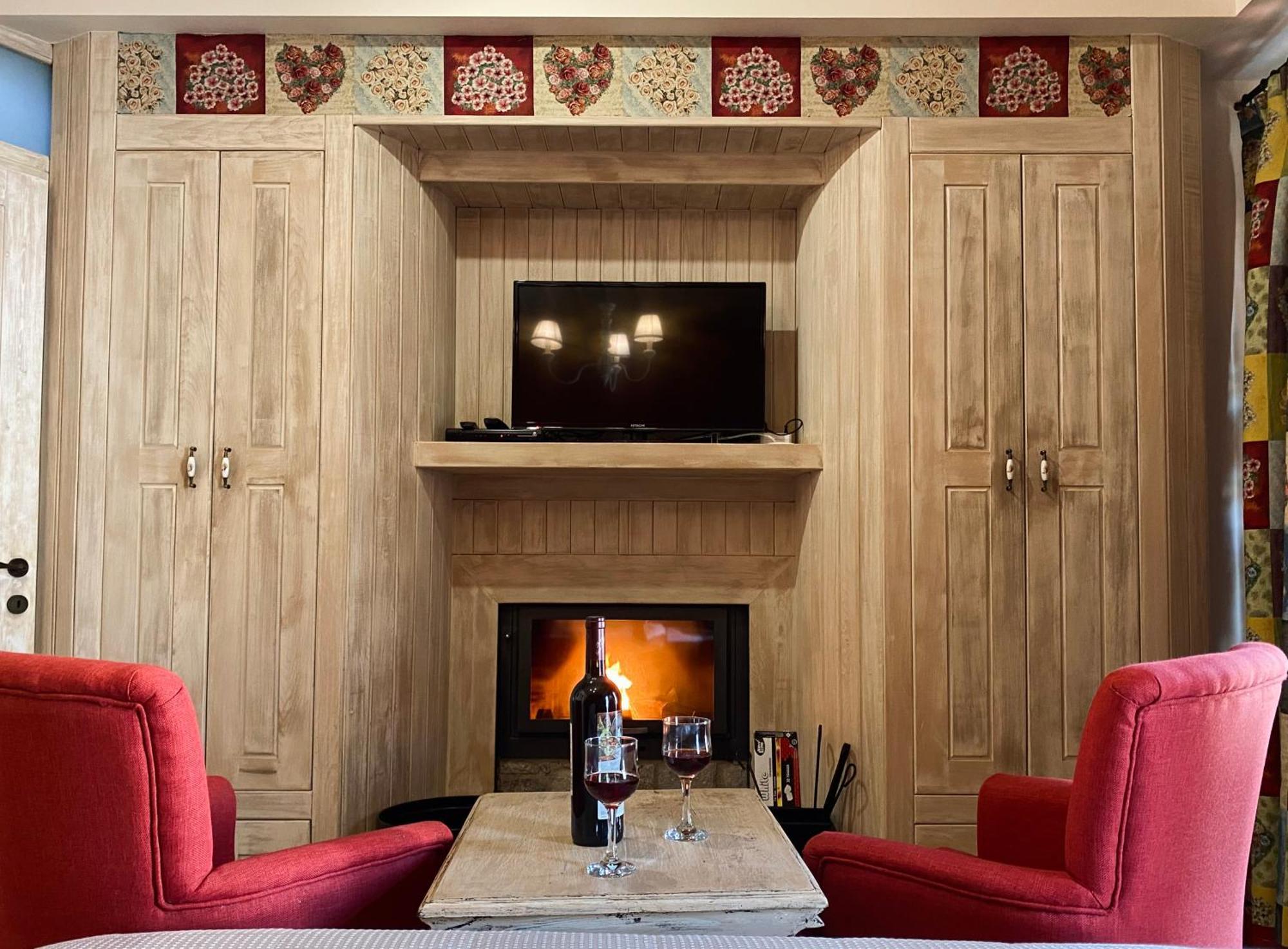 Alexandros Guesthouse أراخوفا المظهر الخارجي الصورة